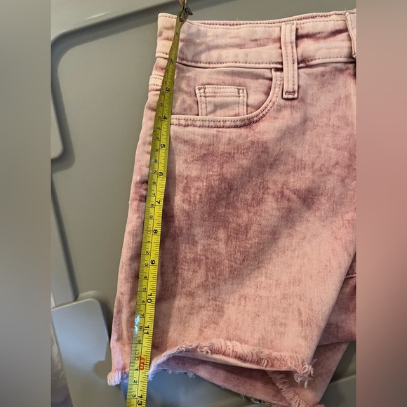 Pink jean shorts sz2 - Picture 10 of 10